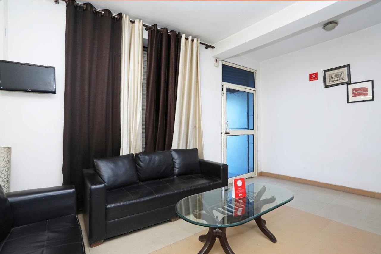 Oyo 11392 The Hotel Grand Hospitality نويدا المظهر الخارجي الصورة