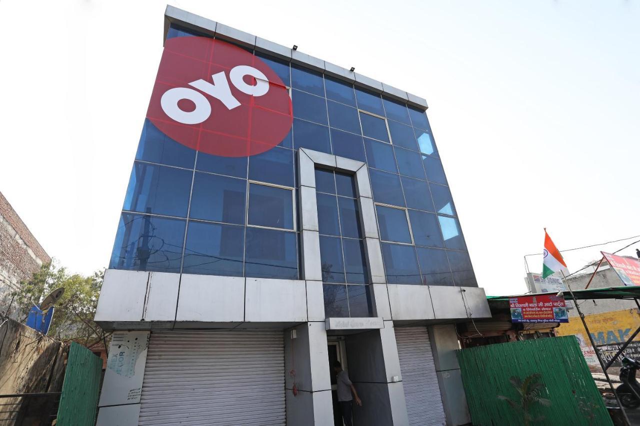 Oyo 11392 The Hotel Grand Hospitality نويدا المظهر الخارجي الصورة